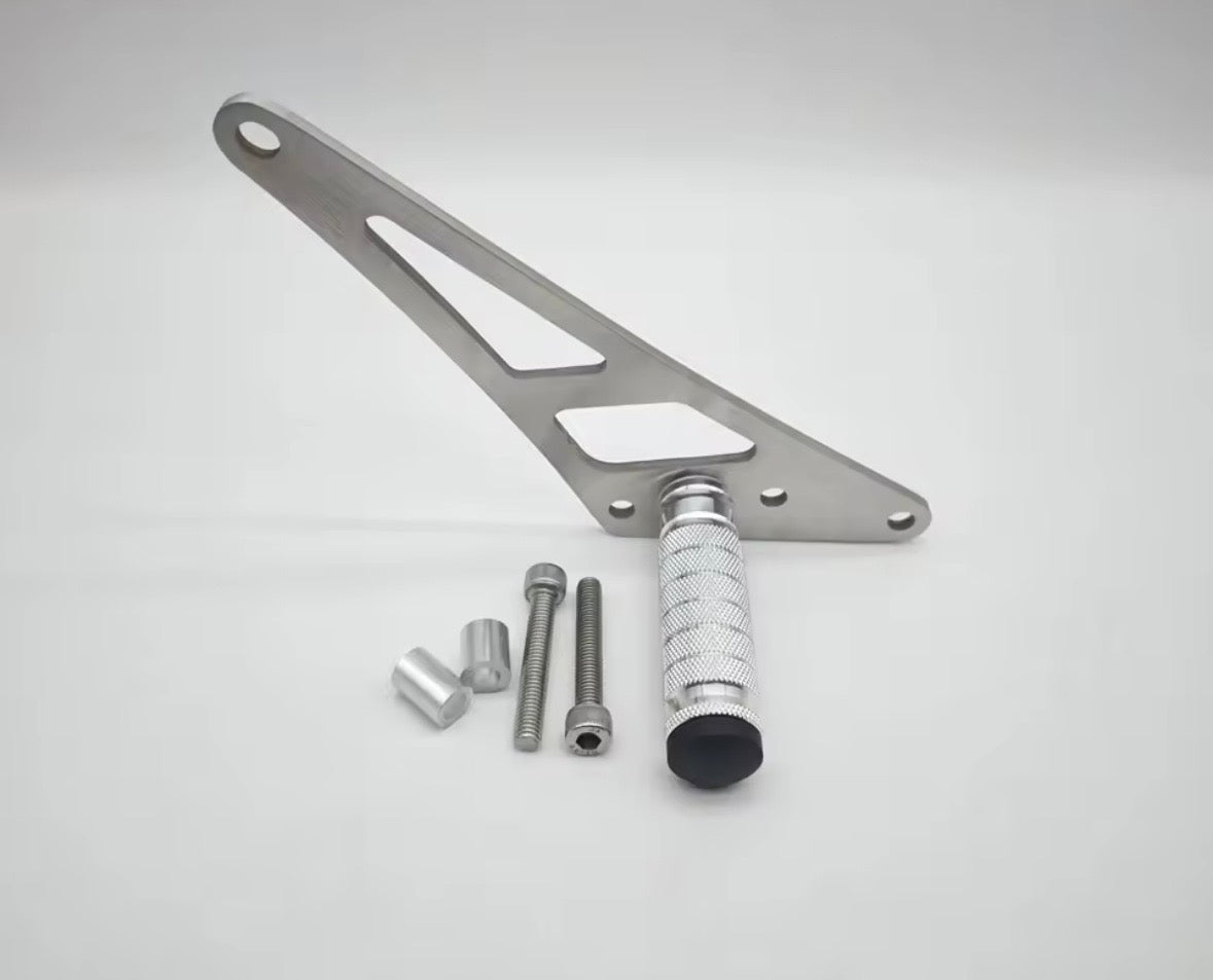 Ultra bee foot lock