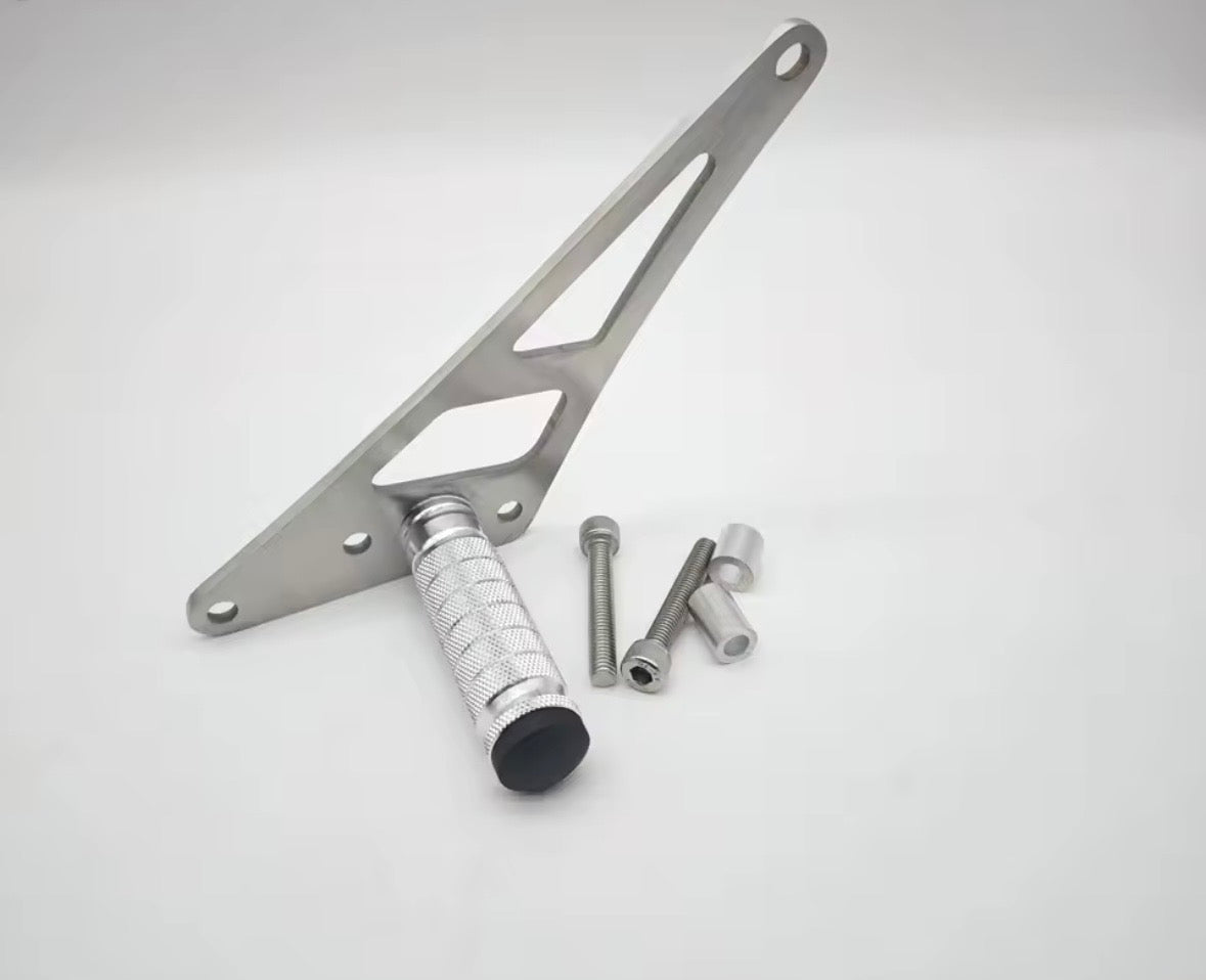 Ultra bee foot lock